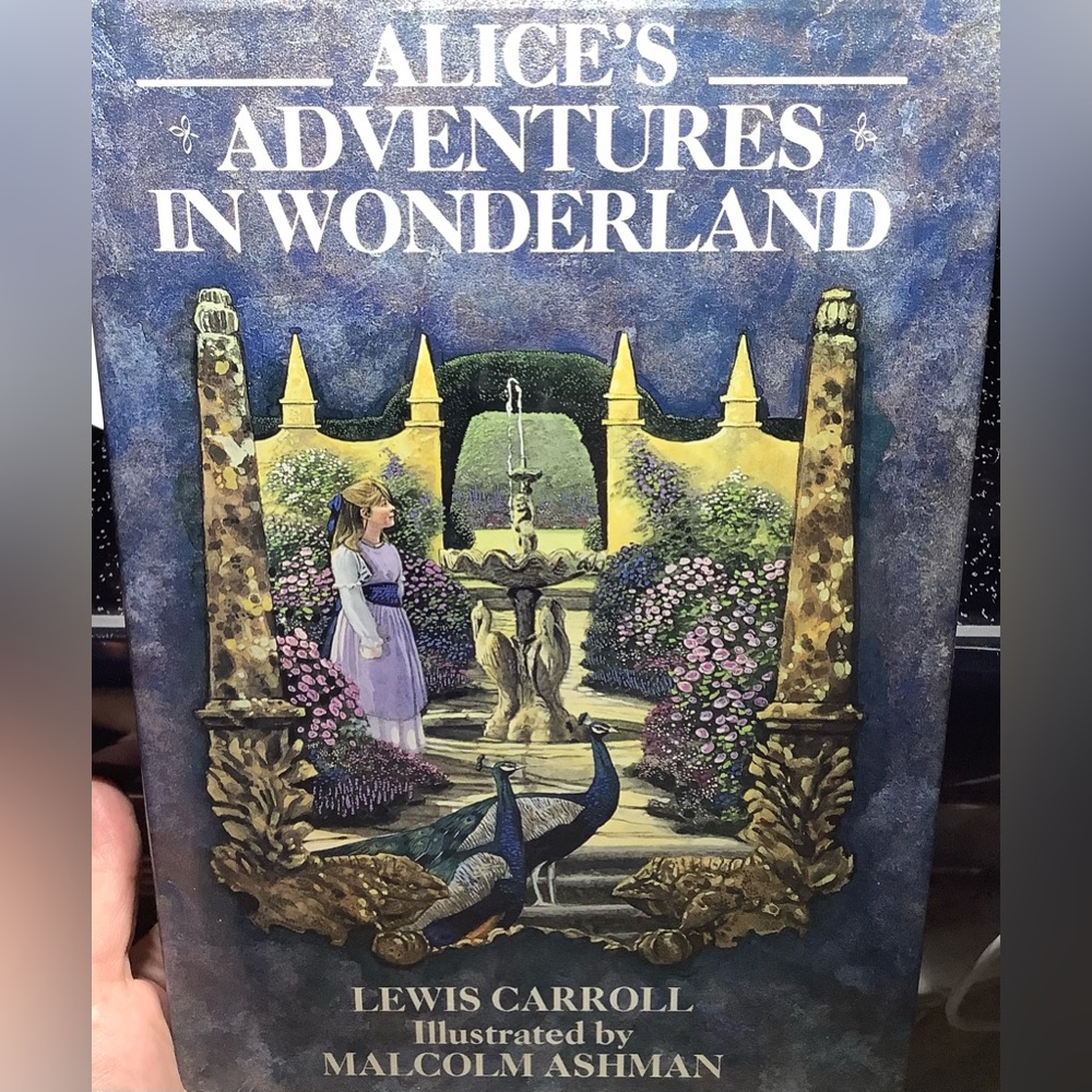 Alices Adventures in Wonderland Vintage 19th Century Work 1990s Edition 📚